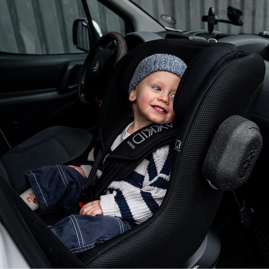 Axkid Minikid CORE Car Seat - Arctic Mist Grey - Image 5