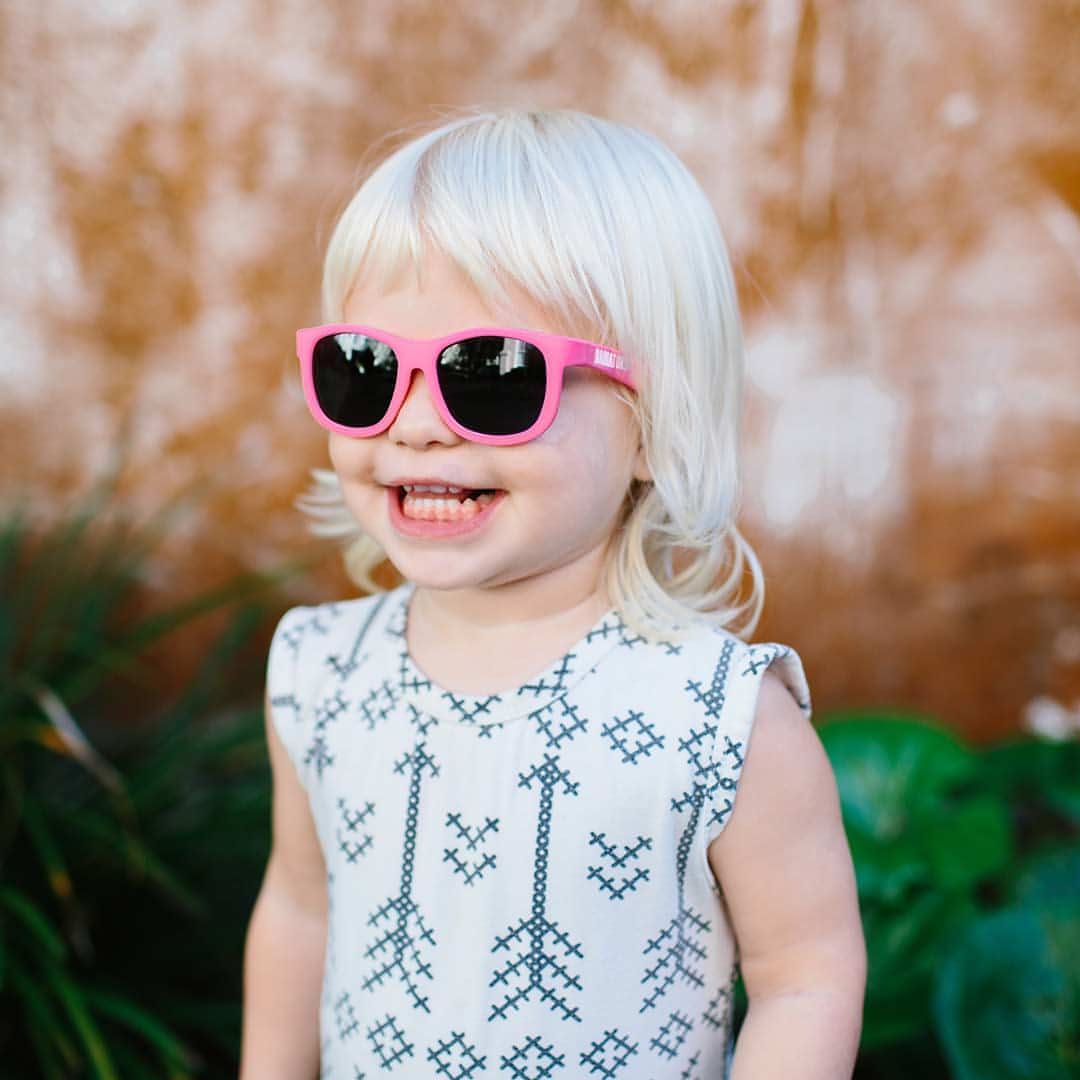 Babiators Original Navigator Sunglasses - Think Pink - Image 2