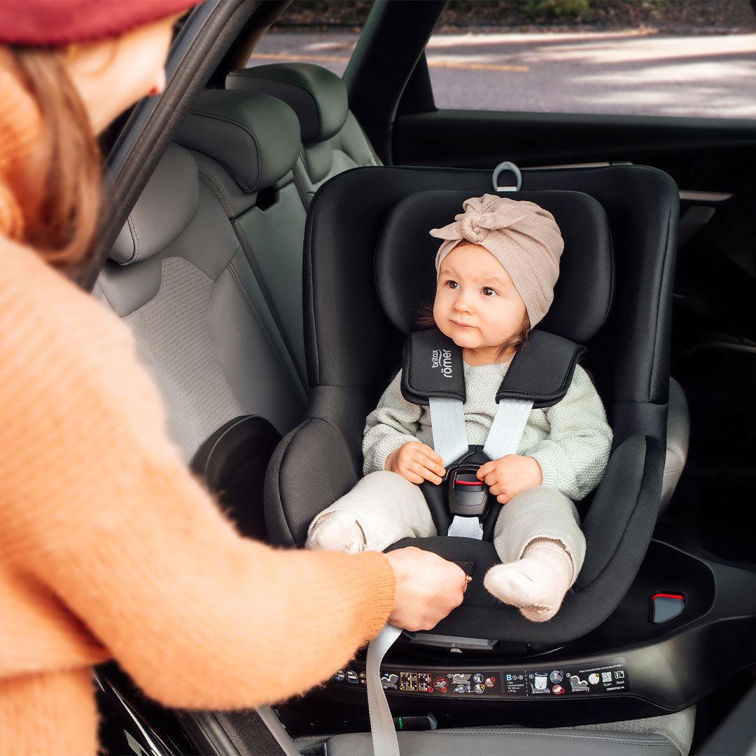 Britax Romer Dualfix Plus - Midnight Grey - Image 5