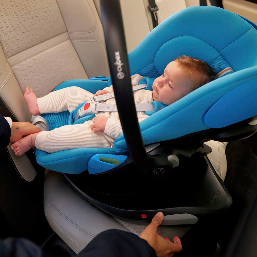 CYBEX Base G 360° Rotating ISOFIX Car Seat Base - Black - Image 5