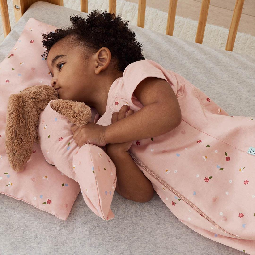 ergoPouch - Organic Toddler Pillow & Case - 0.3 TOG - Daisy - Image 3