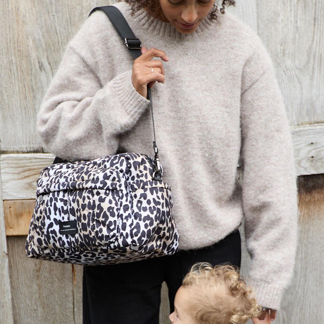 Finnson Freya Eco Compact Changing Bag + Oversized Stroller Organiser - Leopard - Image 2