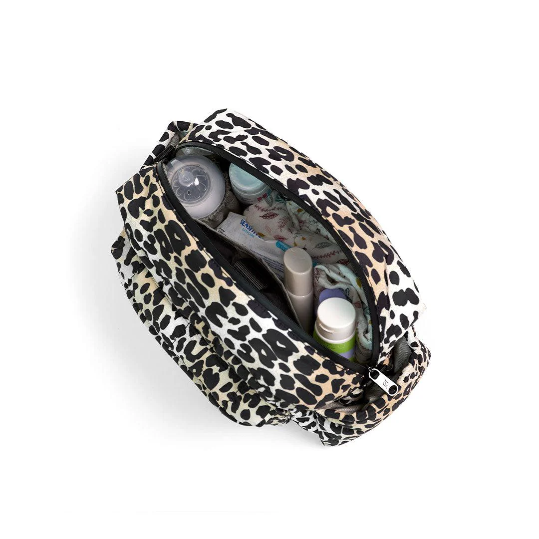 Finnson Freya Eco Compact Changing Bag + Oversized Stroller Organiser - Leopard - Image 7