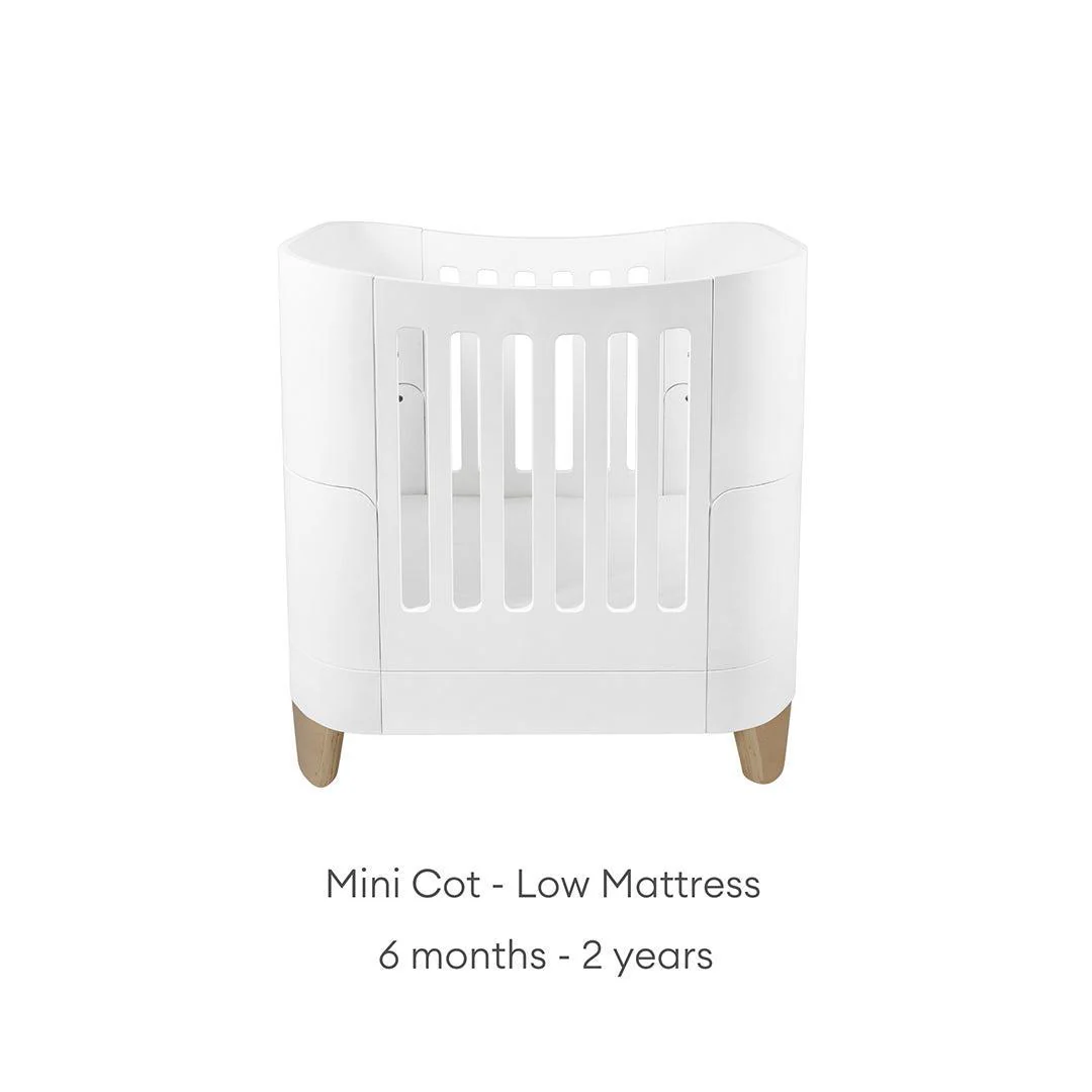 Gaia Baby Serena Mini Cot + Bedside Crib - Includes Bedside mattress - White / Natural - Image 6