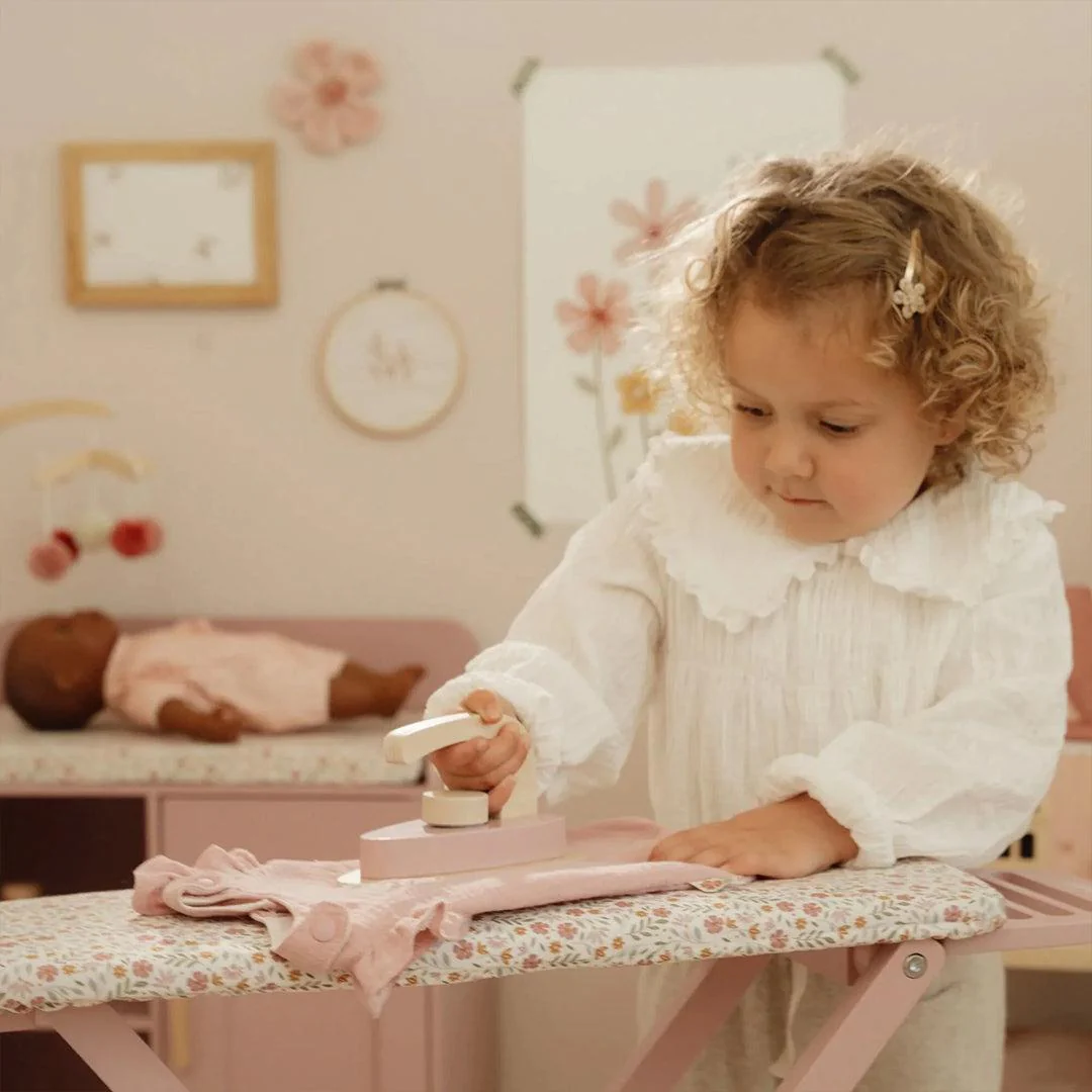 Little Dutch Ironing Board - Pink - Image 6