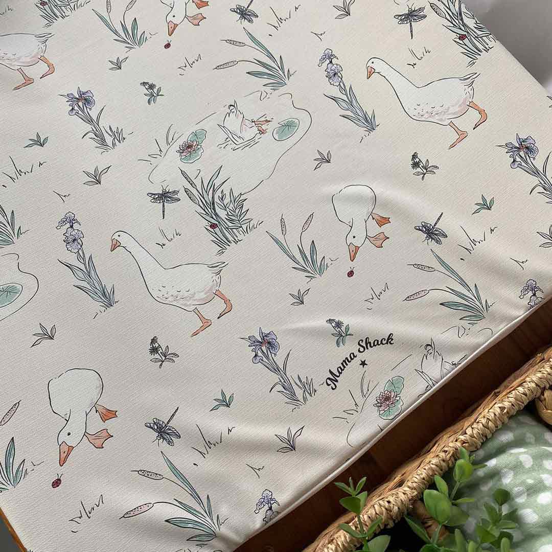 Mama Shack Anti Roll Changing Mat - Goose & The Ladybird - Image 3