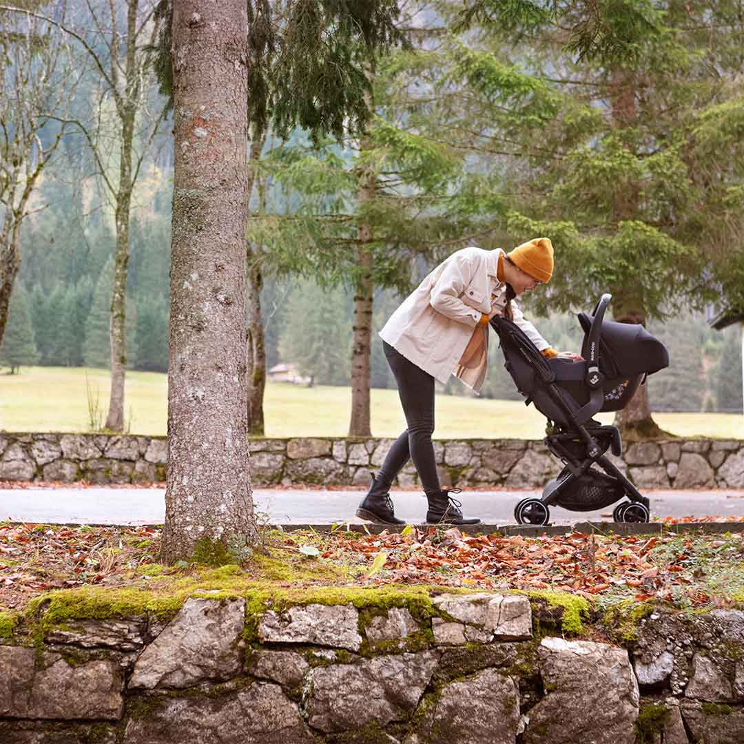 Maxi-Cosi Lara2 Pushchair - Essential Graphite - Image 2