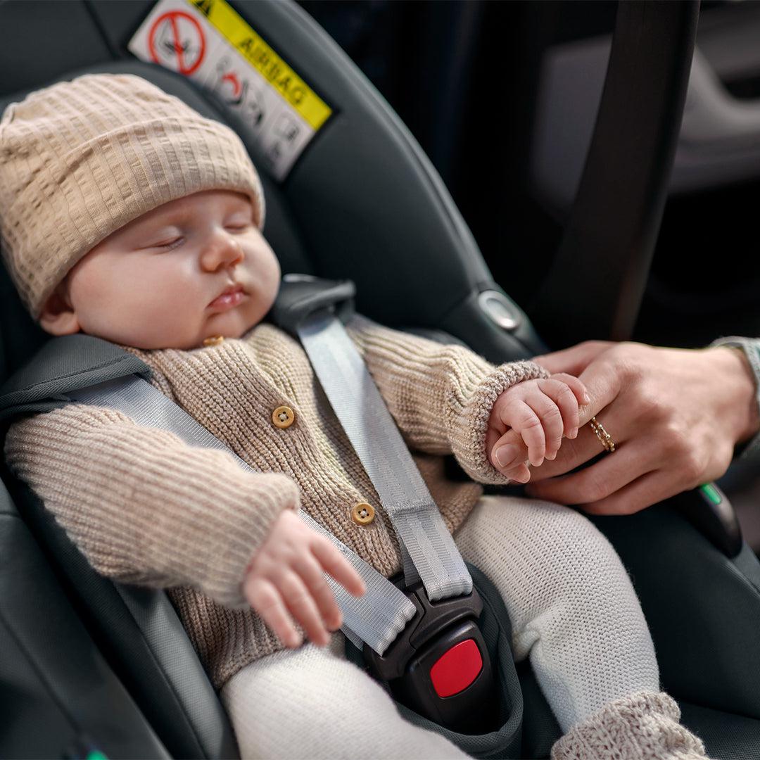 Maxi-Cosi Pebble S Car Seat - Tonal Black - Image 8