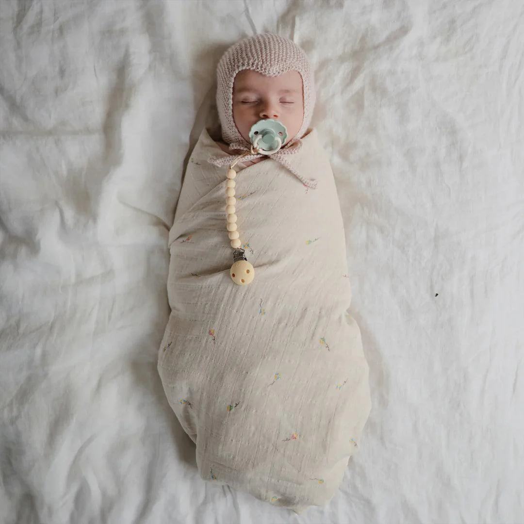 Mushie Silicone Pacifier Clip - Hera Pale Yellow - Image 5