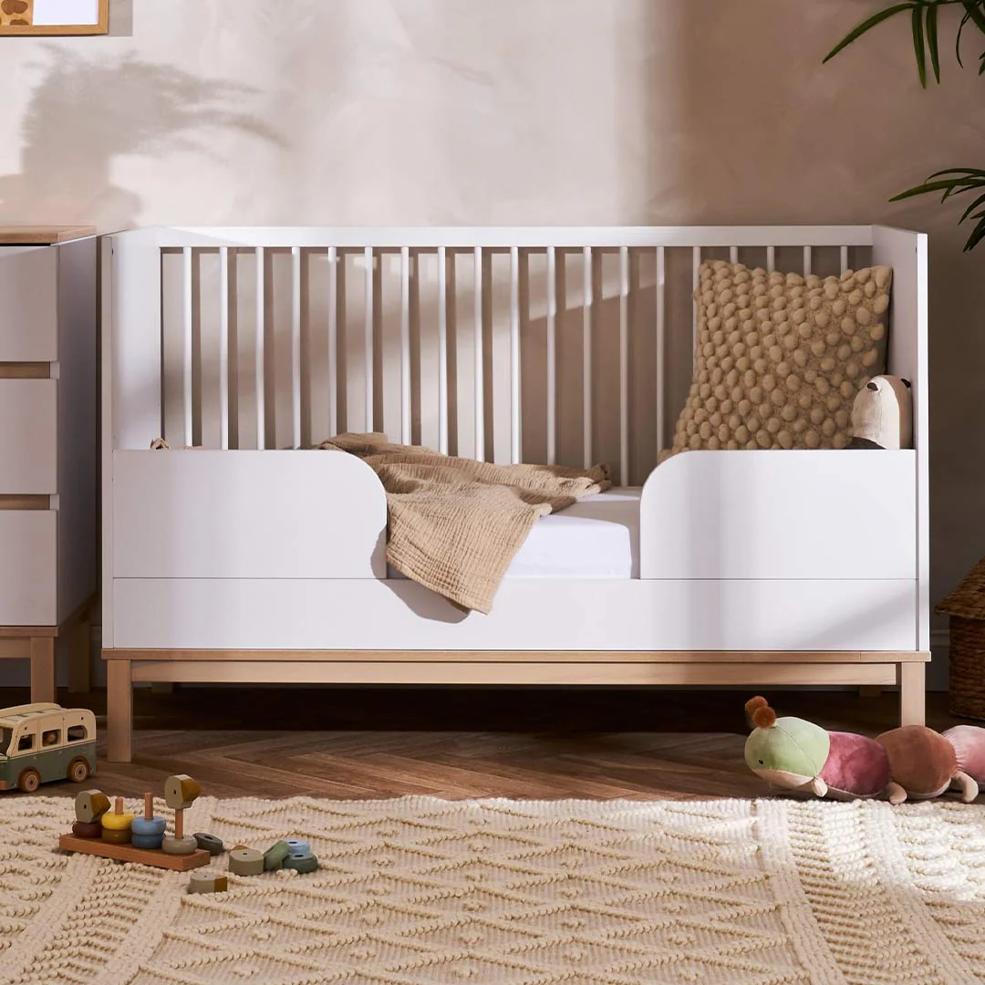 Obaby Astrid Mini Cot Bed - White - Image 3