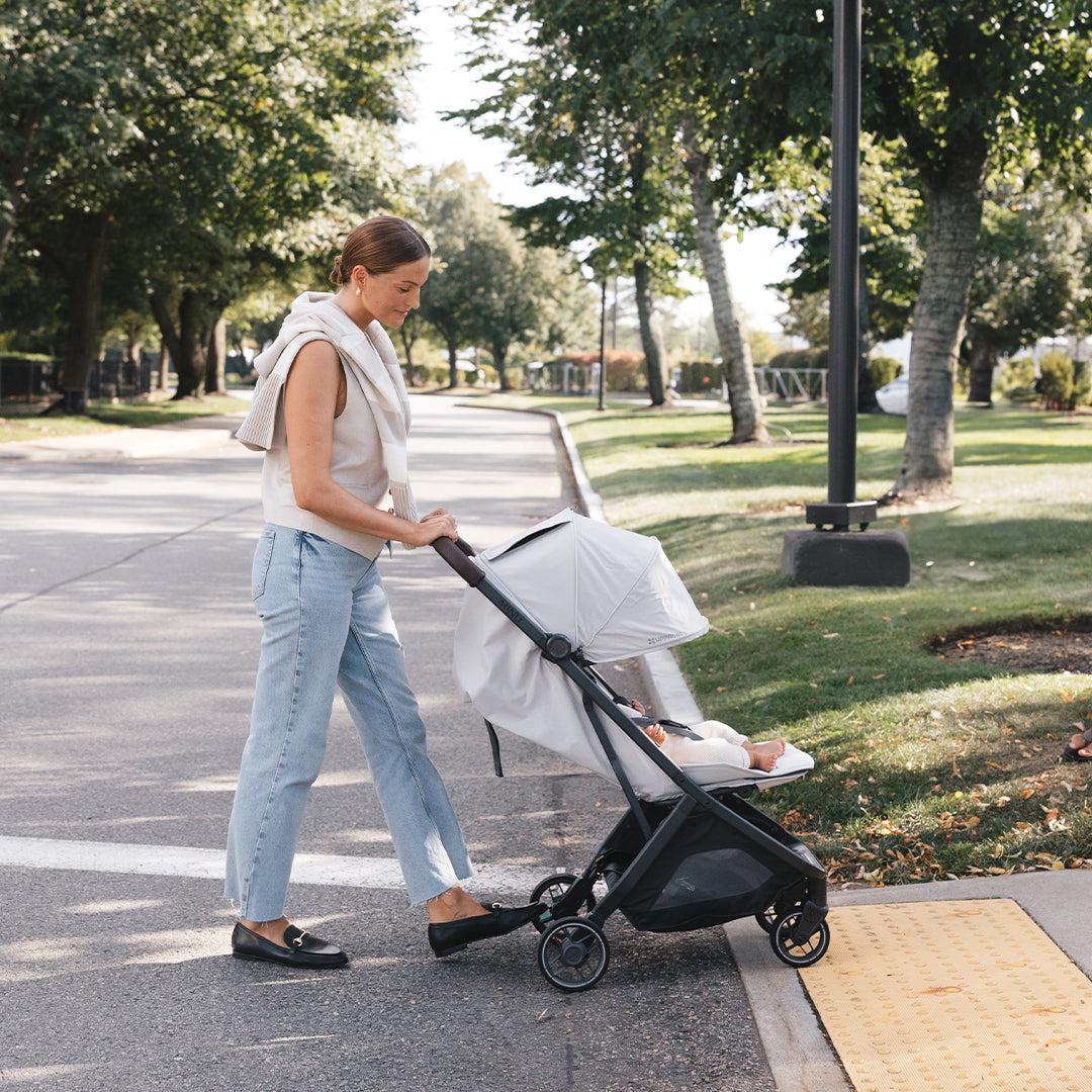 UPPAbaby MINU V3 - Savannah - Image 3